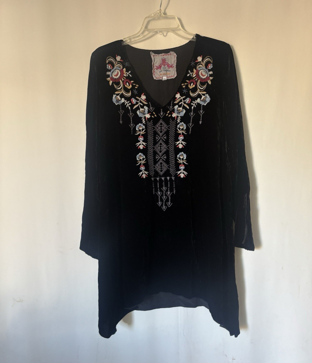 Johnny Was Tunic Top Shift Dress Large Black Velvet Velour Embroidered Aline